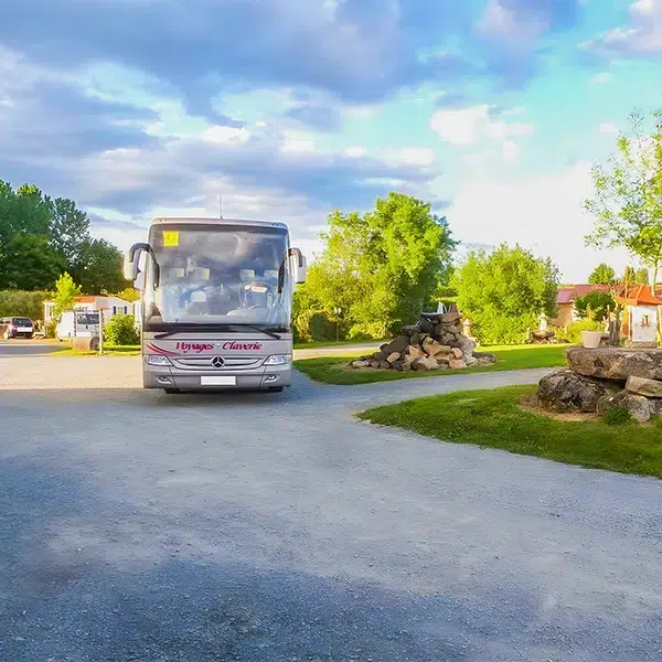 bus group reception and seminar Vendée campsite