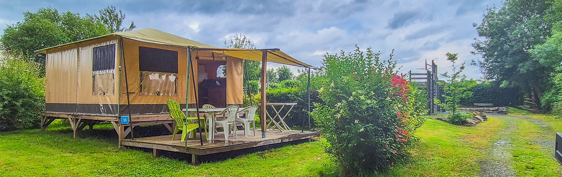 camping vendee hebergement insolite