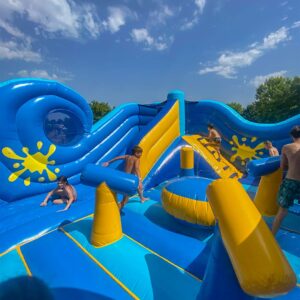 inflatable water game La Motte
