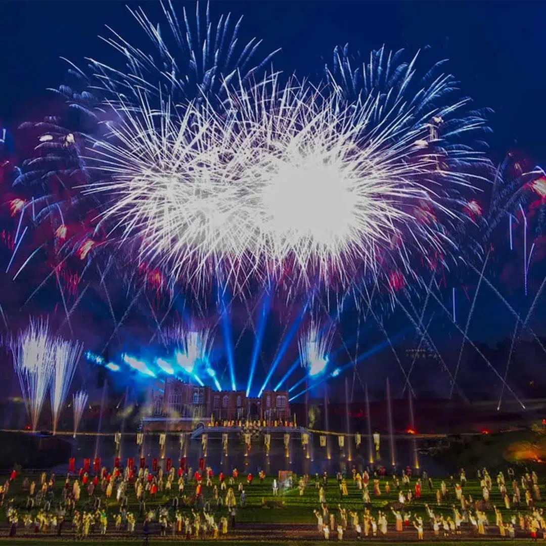Puy du Fou by night result