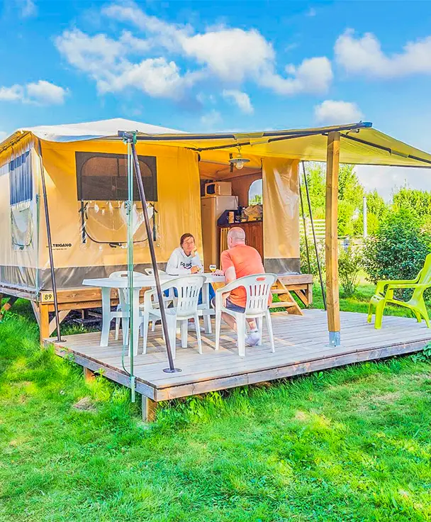 locatifs insolites camping près du Puy du Fou