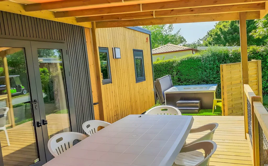 Mobil-home LUXE 3 Ch 6 Pers.– Private Spa