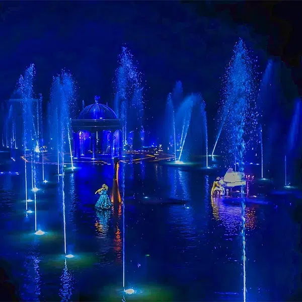puy du fou les noces de feu