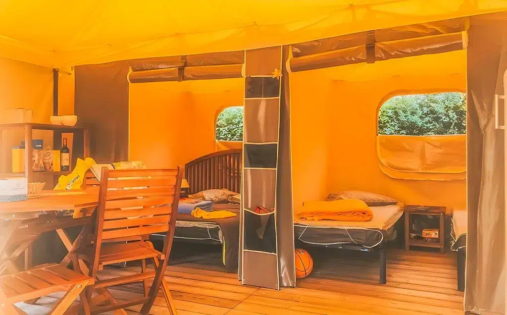 Lodge Tent 2 Ch.4 Pers.