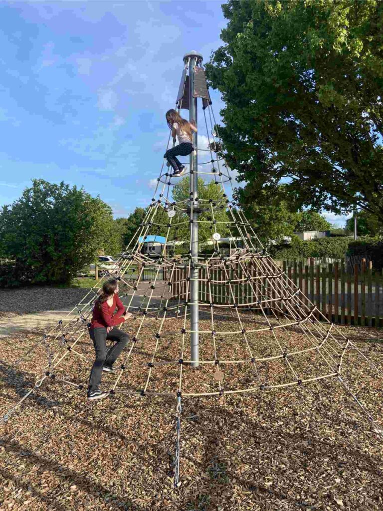 games campsite vendee